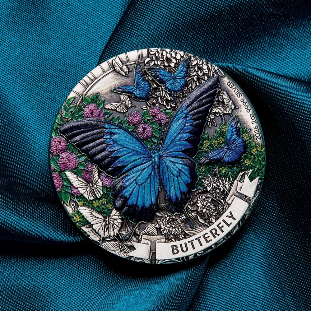Stříbrná mince „Butterfly 2026“ o hmotnosti 2 oz s patinovaným povrchem a barevným provedením