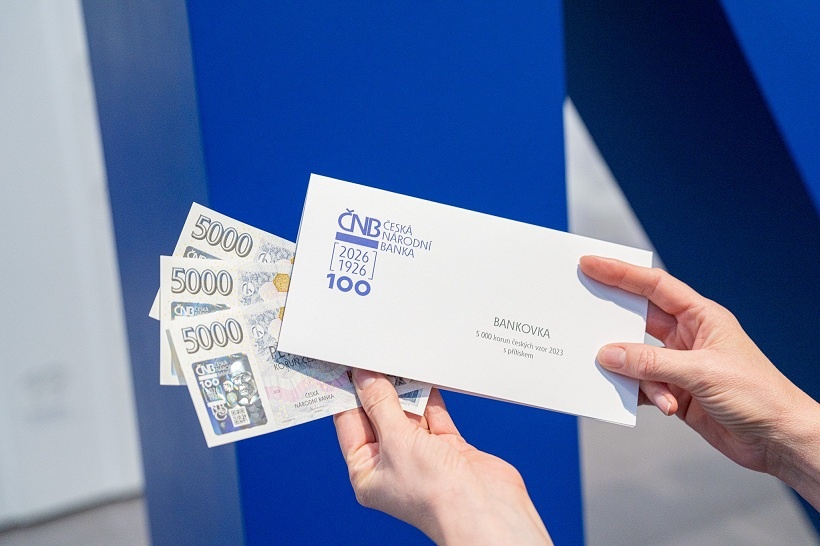 Výroční bankovka ČNB 5000 Kč s přítiskem včetně obalu ČNB